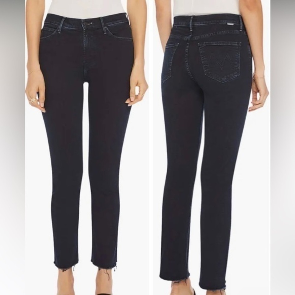 MOTHER The Dazzler Crop Fray Hem Skinny Jeans in Holding Hands